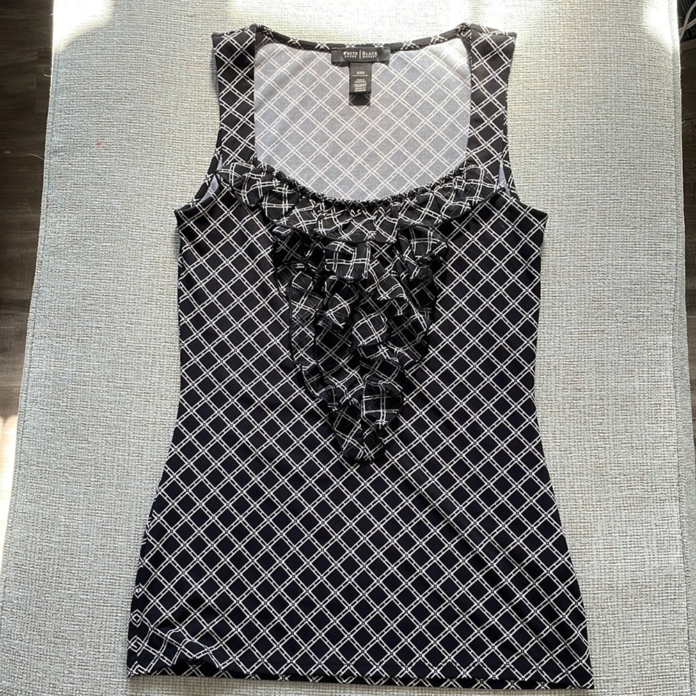 Black and white tank style